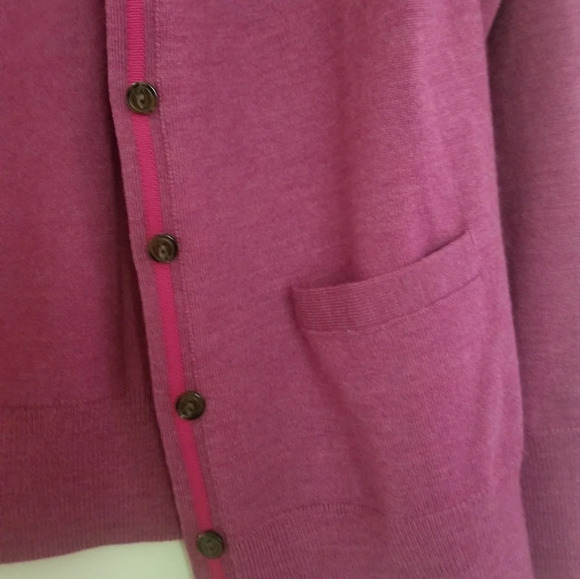 Banana Republic Extra Fine Merino Wool Cardigan M - Picture 5 of 9